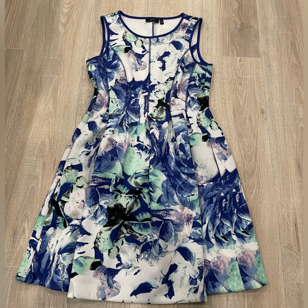 APT9 scuba dress